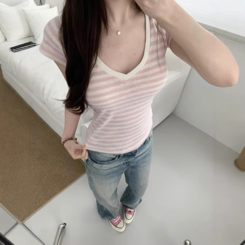 Pink Striped V-Neck Slim-Fit Short-Sleeve T-Shirt for Women, Summer, Very Stylish Korean Design with Small Flutter Sleeves Pink Striped V-Neck Slim-Fit Short-Sleeve T-Shirt for Women, Summer, Very Stylish Korean Design with Small Flutter Sleeves