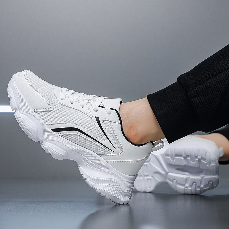 ultra light non-slip breathable universal sneakers for leisure