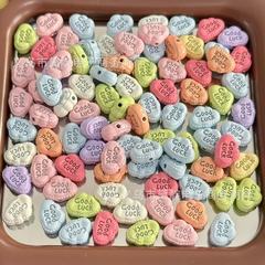 DIYの合金のアクセサリのペンキを焼くgoodluckの雲の玉は携帯電話のチェーンのキーを掛けてブレスレットのネックレスの玉を掛けます。