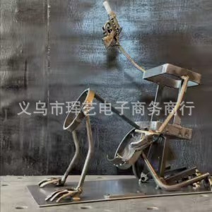 Cross-Border New Product Skull Coke and Wine Bottle Stand Skull Coke and Wine Bottle Stand