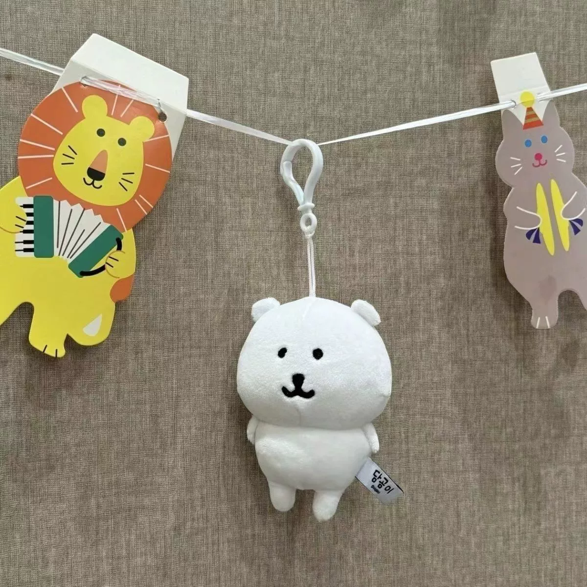 Плюшевый брелок (Chiikawa) self‑deprecating bear в стиле Nagano, с карабином, 8×4×10 см
