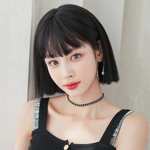 Wig Women's Short Hair New Cyber Celebrity Round Face Short Wig Set Whole Top Shoulder Short Straight Hair Full Head Cover Wholesale