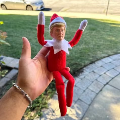 2024 nuevos productos transfronterizos divertidos regalos de Navidad atmósfera decoración muñeca sentada estante de Navidad decoración genio