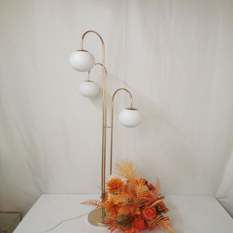 Nuevo dragón de hierro Bola de tres cabezas carretera plomo luz tiempo hielo bar cielo estrellado boda escena diseño bola boda props