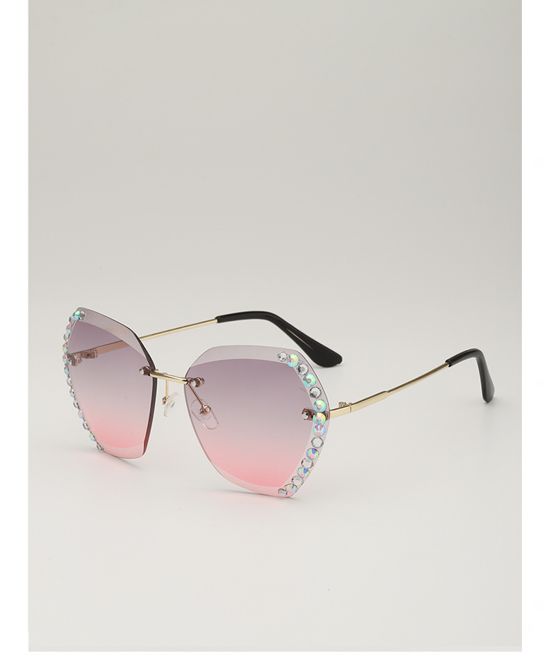 Elegant Retro Gradient Color Pc Square Diamond Frameless Women's Sunglasses display picture 4