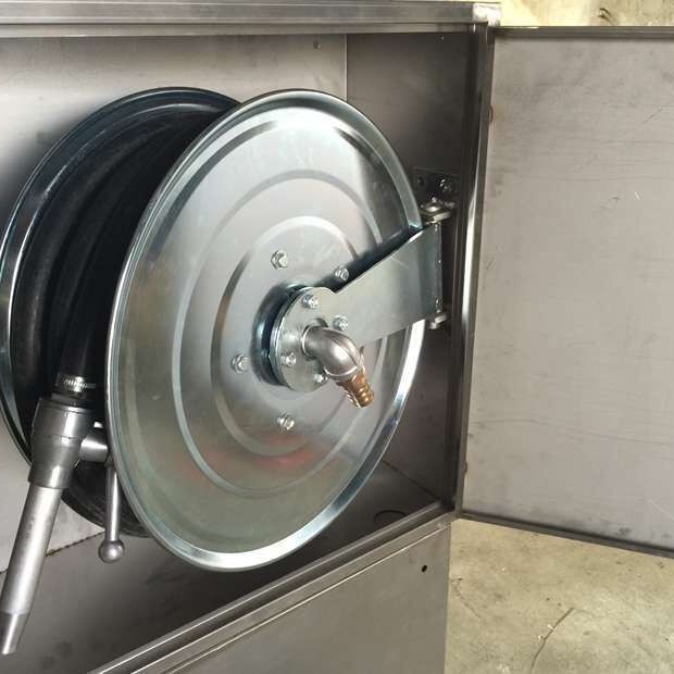 冲洗卷盘箱（壁挂式）