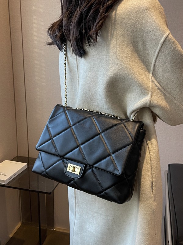 Bolso Tote de gran capacidad para mujer 2025 nuevo bolso de hombro de cadena de diamantes transfronterizo bolso de mensajero exquisito de alta calidad