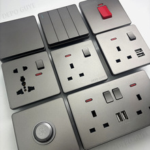 ���Q��ɫ�۰İ�13AӢʽ������USB���type-c�๦���������86��