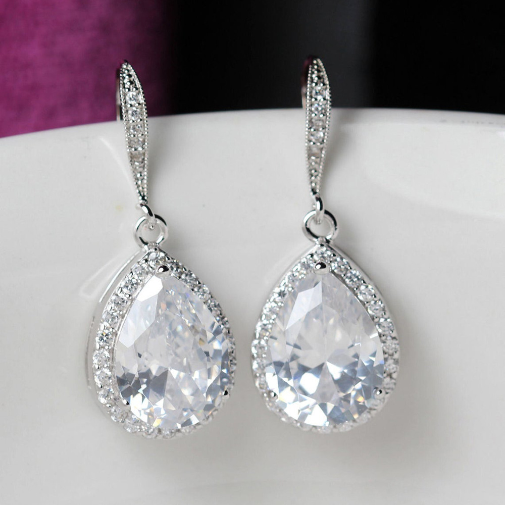 Mode Pleine Goutte D'eau En Forme De Zircon Cuivre Boucles D'oreilles En Gros display picture 1