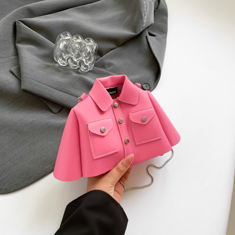 Camisas en forma de bolsas 2024 nuevo verano dopamina vestir con color caramelo nicho de diseño sensación de moda