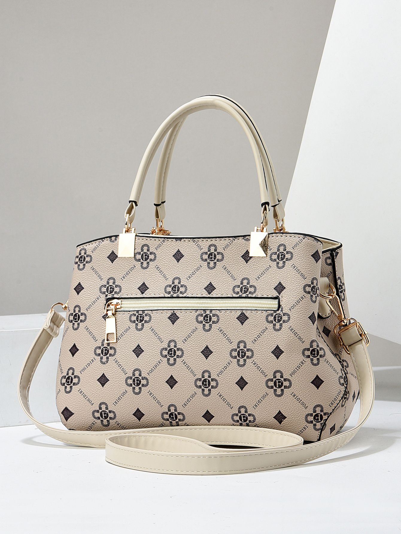 Femmes Grande Faux Cuir Impression Vêtement De Rue Carré Fermeture Éclair Sac À Main display picture 12