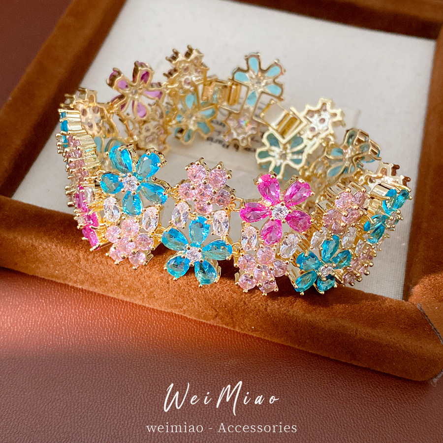 Pulsera de fichaje de flores de color de doble capa de piedra de silicio ligera de lujo pulsera de nicho fresca y dulce delicada joyería de mano de alta calidad