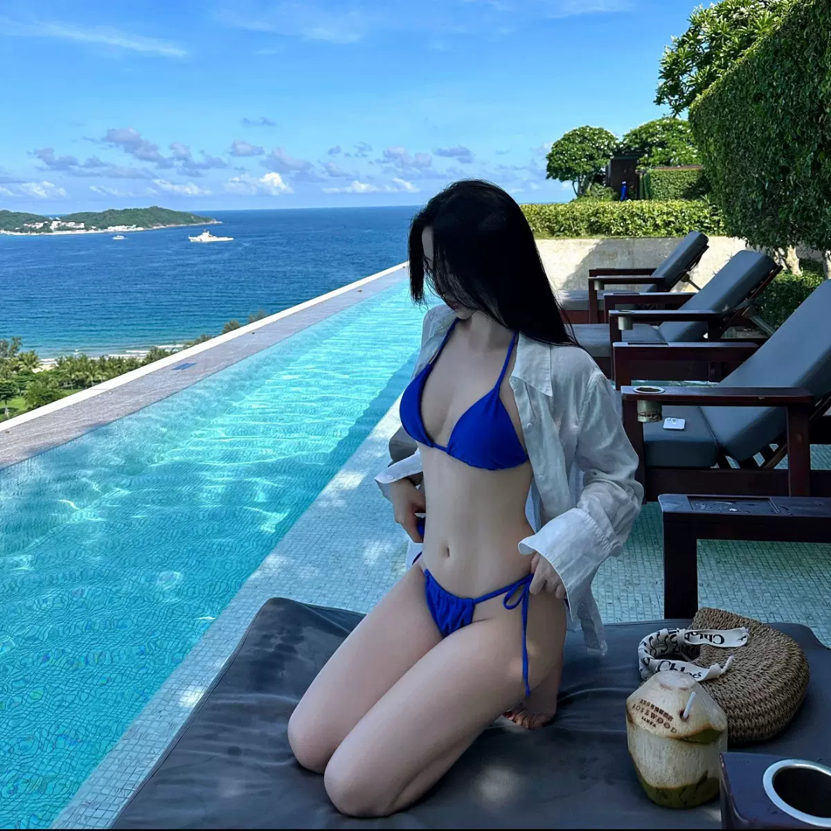 分体泳衣女克莱因蓝比基尼套装超性感辣妹绑带高级感显白度假温泉