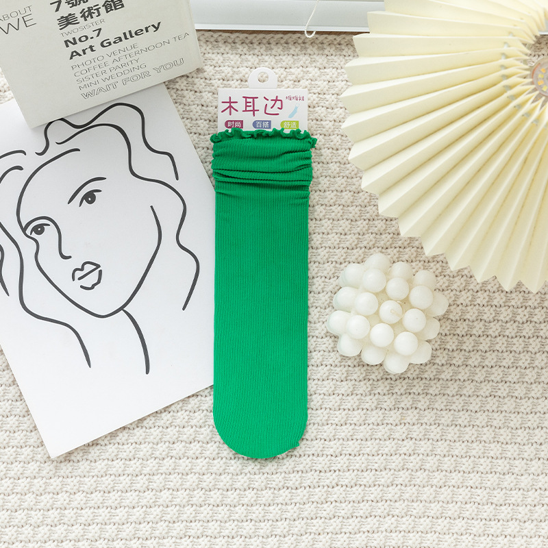 Calcetines de hielo finos de terciopelo de primavera, verano y otoño, medias a rayas para mujer, medias de hielo de tubo medio, calcetines de pila japoneses transpirables