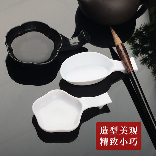 Manufacturer wholesale water dish ink butterfly creative study calligraphy supplies pen holder pen mountain pen holder pen wash plastic ink dish