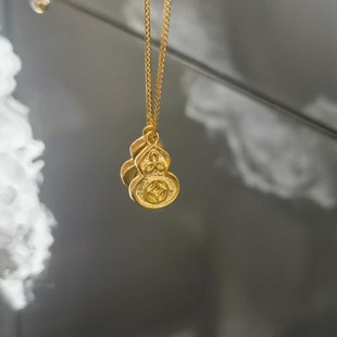 18k Gold Lucky Nafu Gourd Pendant au750 Brushed Ancient Clavicle Chain Necklace Pendant Water Bei Gold Wholesale