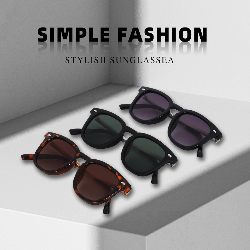 Fashionable universal autumn sunglasses for adults for men and women…