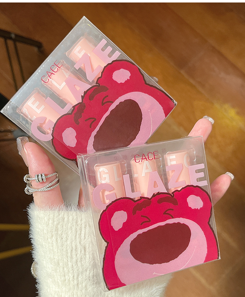 CACE Berry Bear Matte Lip Gloss 6-color versatile color matching Velvet smooth and light, no burden. One-piece consignment of lipstick undefined