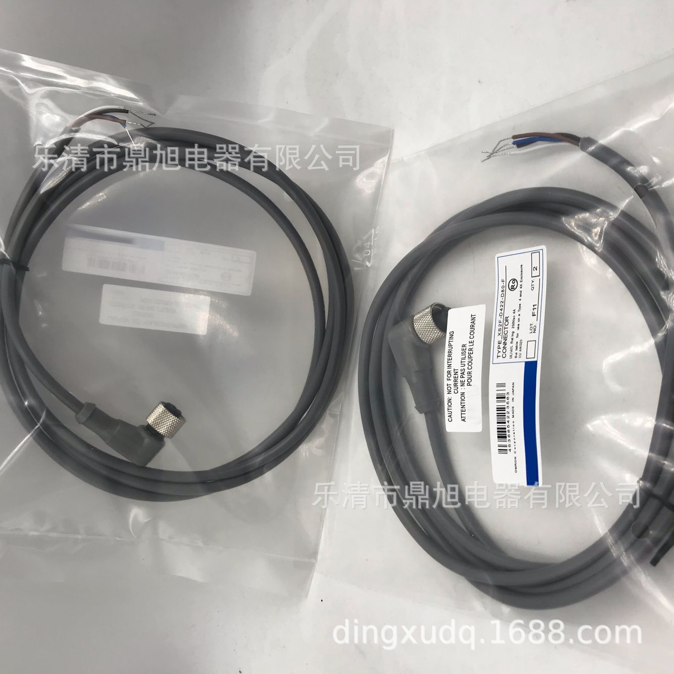 供应全新 XS5F-D421-C80-F接近传感器连接线XS5F-D421-D80-F直头