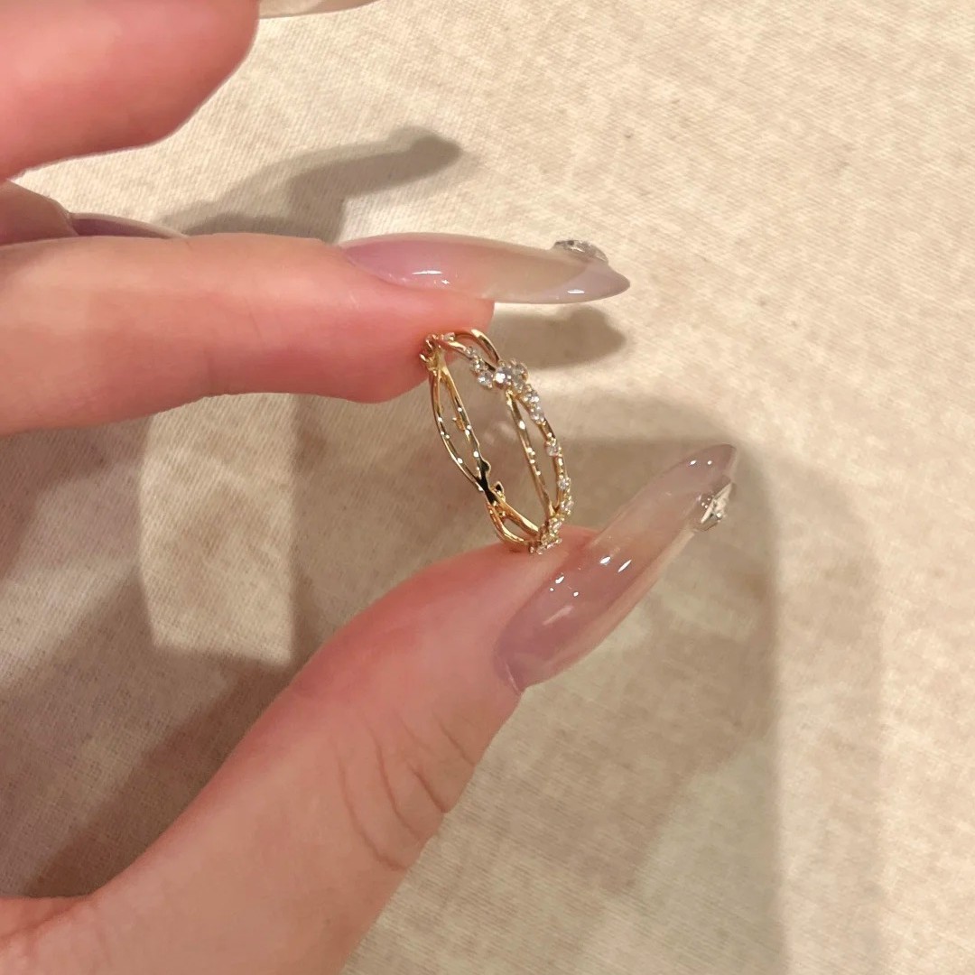 Unique design rings, elegant and gentle, fresh and stylish accessories, high-end and versatile, multi-layered rings, distinctive and minimalist