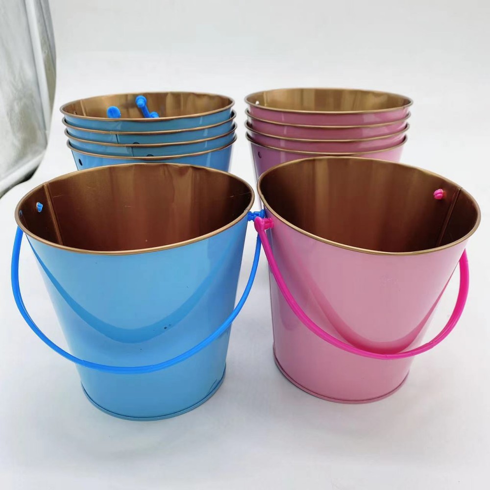Fábrica de juguete para niños pequeño cubo de hierro arena Cubo de juego estilo pastoral color caramelo Playa puesto de cubo de hierro tienda de departamentos