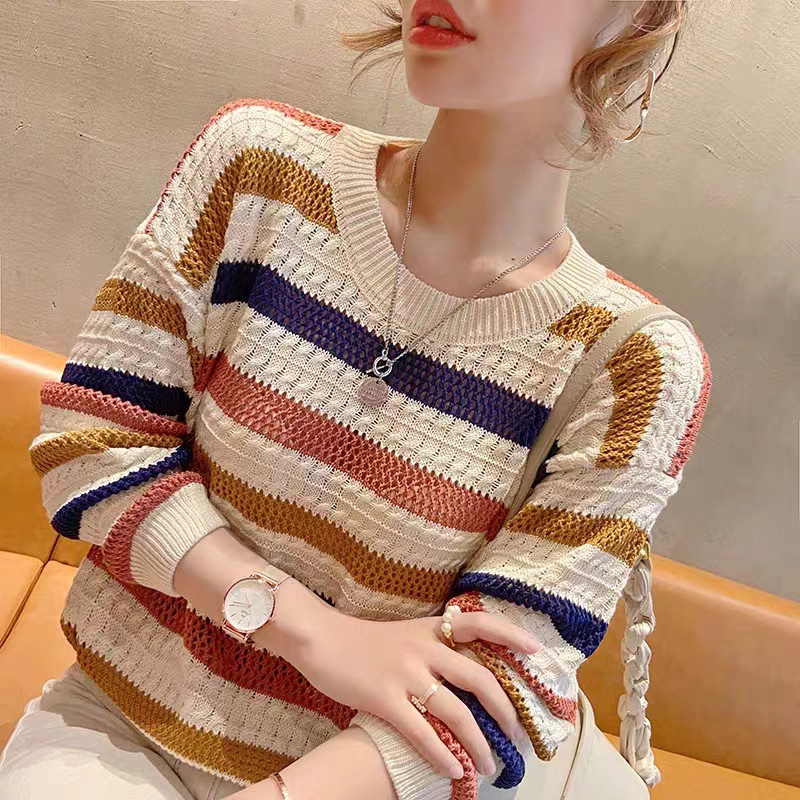 条纹针织衫女春秋2025宽松撞色蝙蝠衫上衣彩虹条长袖镂空薄毛衣女