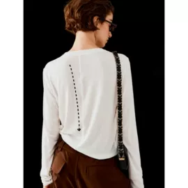 女式针织衫;女式衬衫;休闲裤