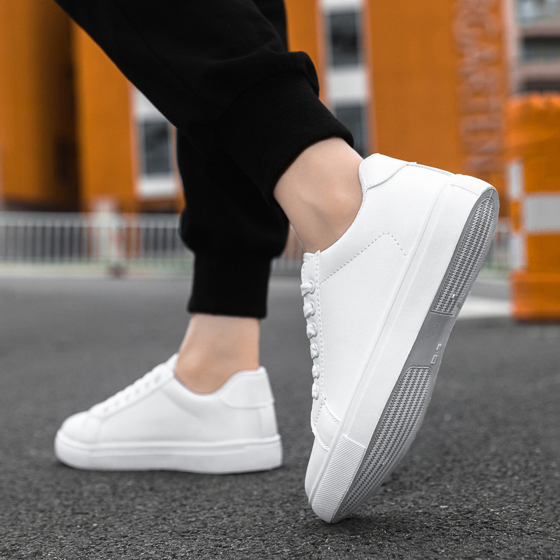 Comercio exterior zapatos de hombre 464748 zapatos blancos pequeños zapatos deportivos casuales blancos puros 2025 nuevos zapatos de skate