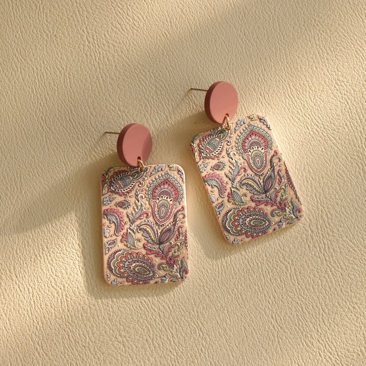 Alloy Material 1 Pair Vacation Heart Shape Flower Plating Arylic Alloy Drop Earrings