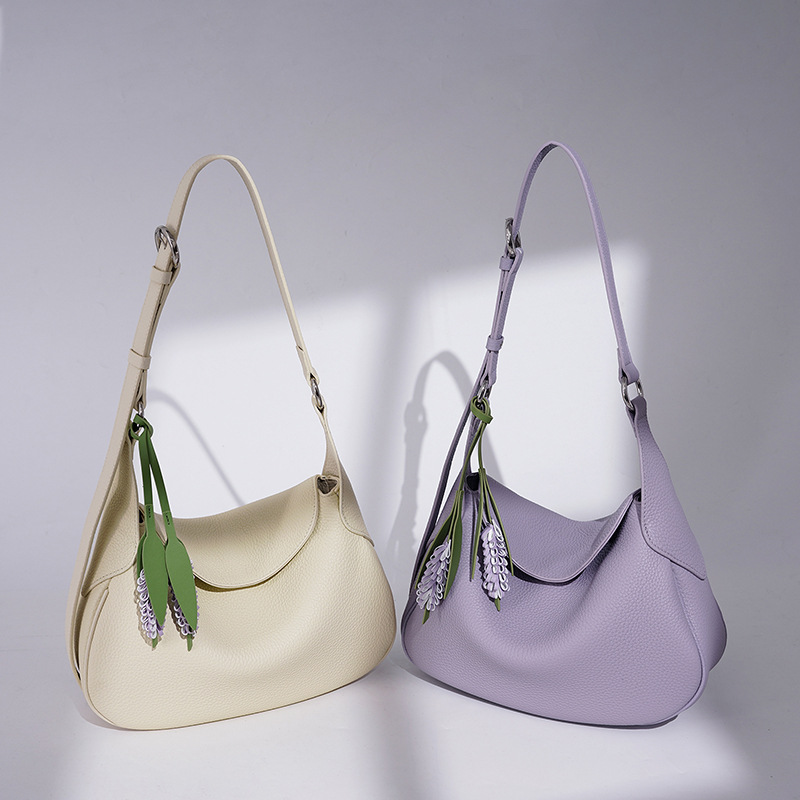 Early Spring Exquisite Crescent New Underarm Bag, Niche Minimalist Genuine Leather Crossbody Bag, Casual High-End Women's Shoulder Bag - Thumbnail 3