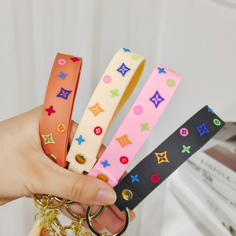 驴家L外贸热销V时尚迷你仿真包包挂饰老花钥匙挂件汽车钥匙扣批发|undefined