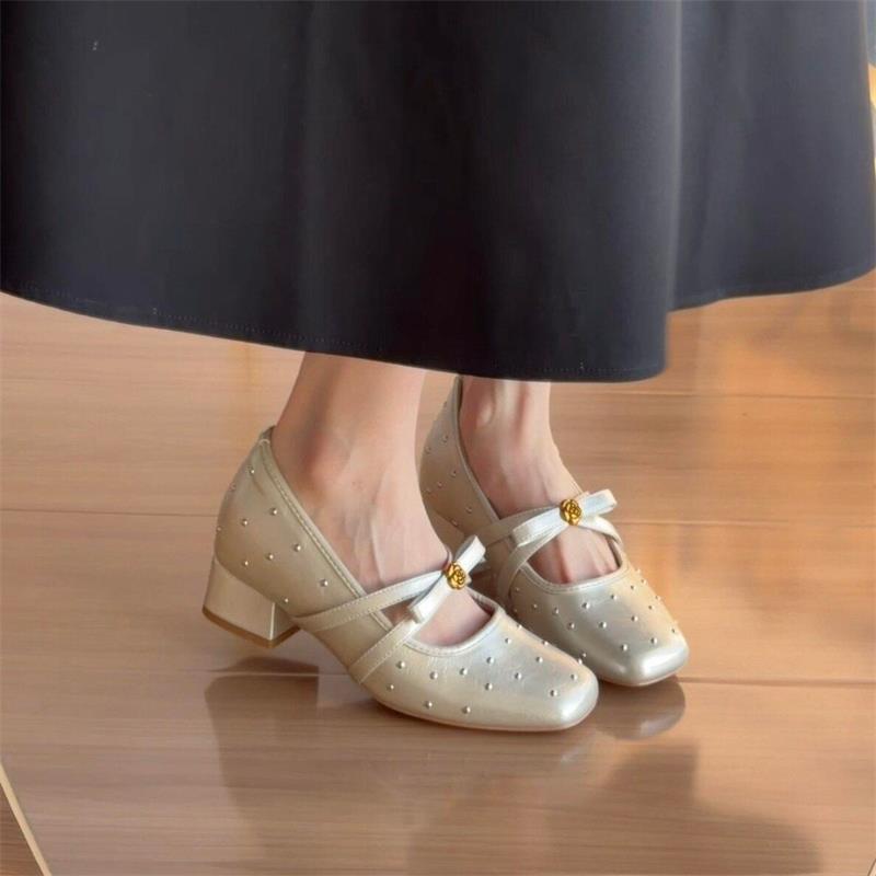 2026 nuevo estilo de primavera y verano con falda de ballet, zapatos de cuero, zapatos de tacón alto.
