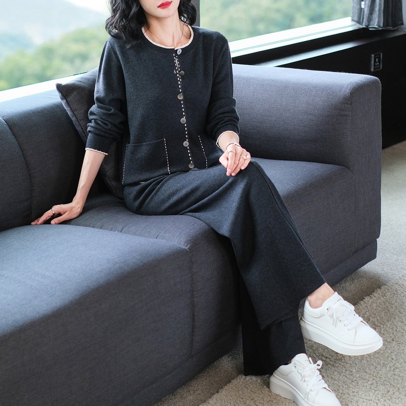 秋装时尚套装女秋季2025新款宽松针织毛衣中年妈妈装洋气两件套女|undefined