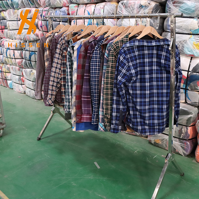 二手衣服跨境直销中东used plaid shirt for men秋冬男士格子衬衫