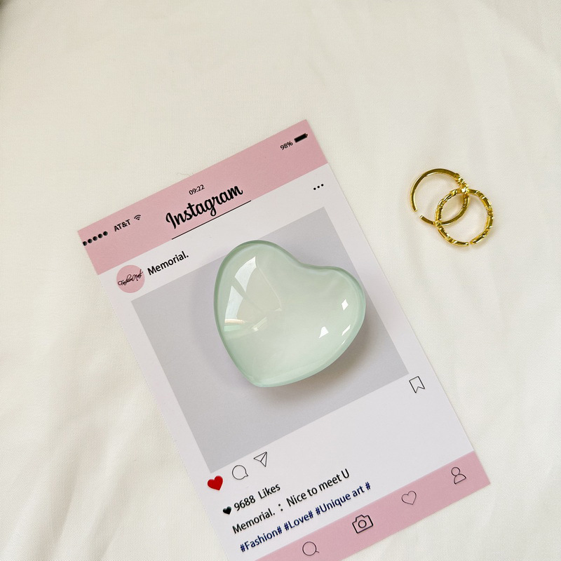 _0012_白支架-水晶玻璃爱心-奶绿