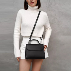 2024外貿跨境女士單肩斜挎中號小方包都市簡約時尚潮流日常百搭風