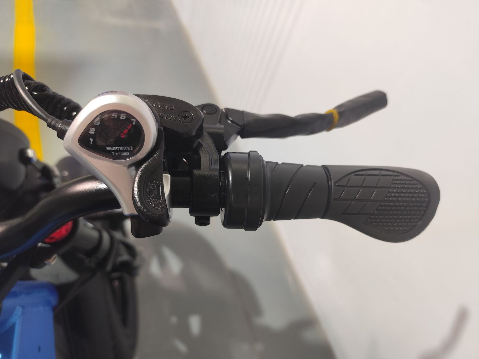 K15 Electric Assist Bicycle Dual Motor EBiK Electric Assist Bike Dual Shock Absorber Dual Drive Motor Electric Vehicle