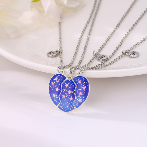 Cross-border new product starry sky love children's necklace cartoon magnetic alloy dripping oil niche design heart-shaped clavicle chain