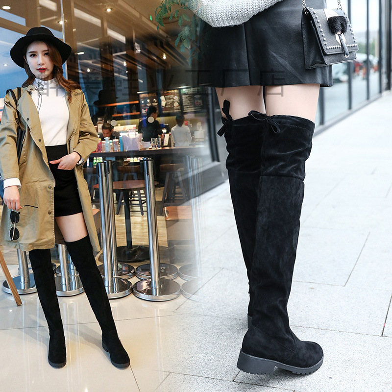 2018 autumn and winter New European and American back lace-up high knee boots Women's slim flat white stretch boots Women's velvet 2018 autumn and winter New European and American back lace-up high knee boots Women's slim flat white stretch boots Women's velvet