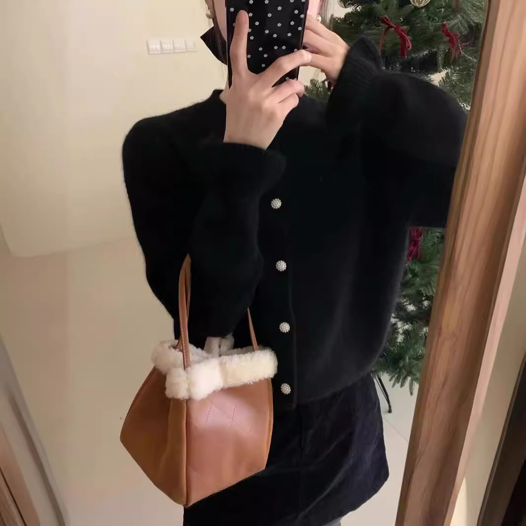 Cardigan coreano in velluto con scollo rotondo e maniche ricamate viola da donna, piccolo cappotto lavorato a maglia profumato primaverile_voghion.com