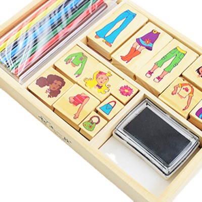 Producción y procesamiento de sellos infantiles de graffiti sello de madera conjunto de regalos del 1 de junio