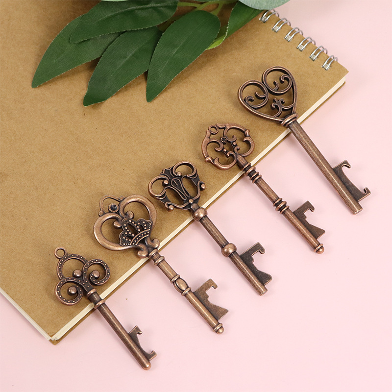 New Retro Alloy Bottle Opener Pendant Creative Gift Advertising Promotion Beer Bottle Opener Key Ring