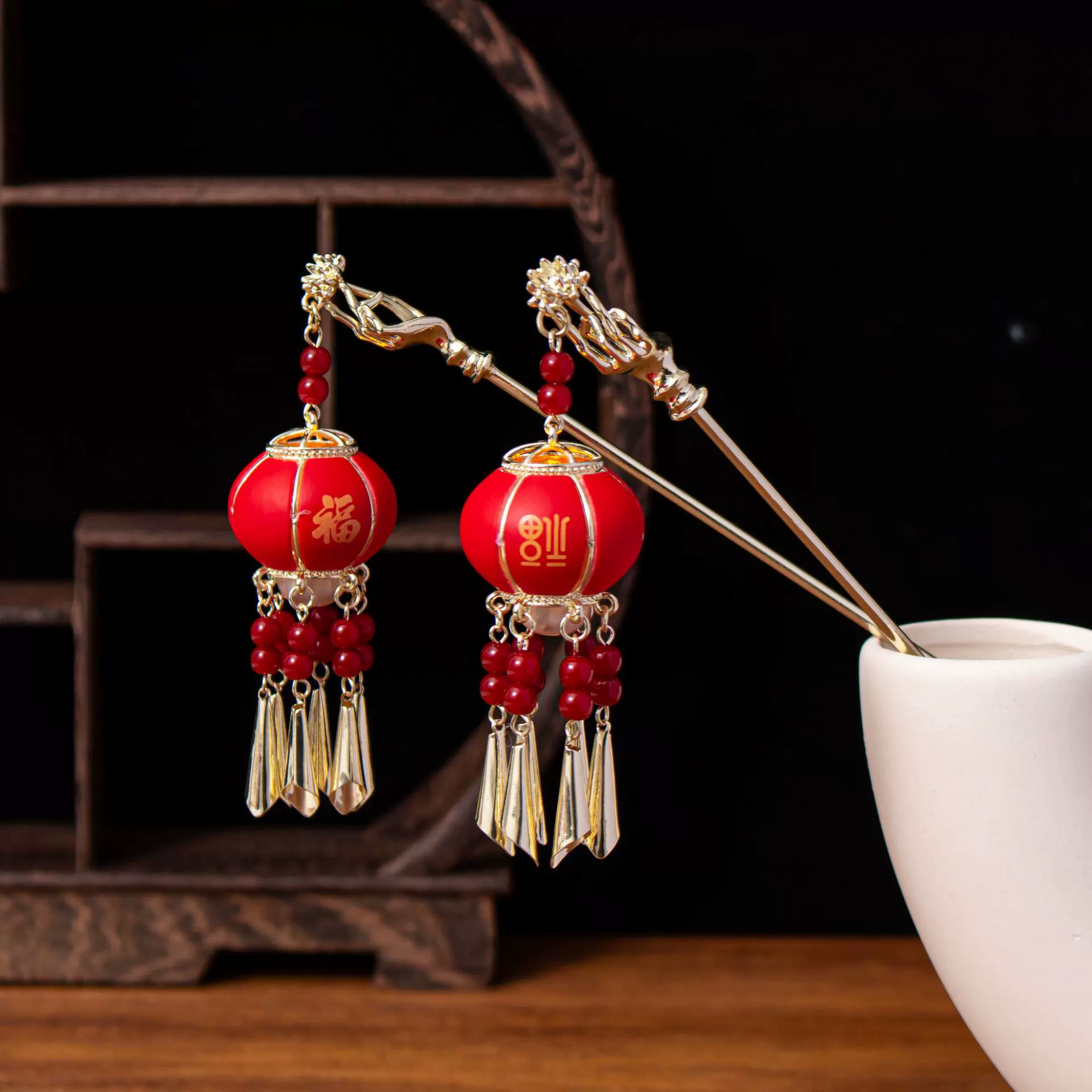 会发光的宫灯发簪女古风汉服流苏步摇簪子后脑勺盘发头饰秋冬发钗