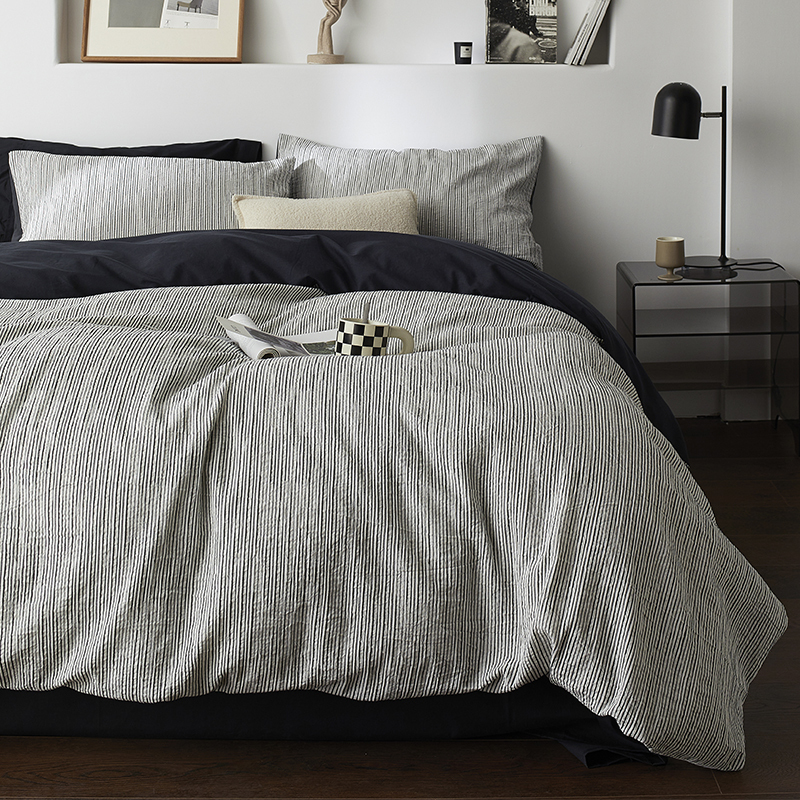 Minimalist Wabi-Sabi Style | Four-Piece Set of Pure Cotton Duvet Cover with Black and White Stripes, High-End Bedding Set Minimalist Wabi-Sabi Style | Four-Piece Set of Pure Cotton Duvet Cover with Black and White Stripes, High-End Bedding Set