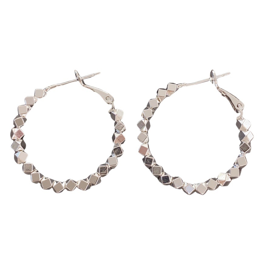 Copper Plated with Real Gold, Japanese and Korean Style, Minimalist Metal Hoop Earrings, New High-End Fashion Temperament Earrings for Women