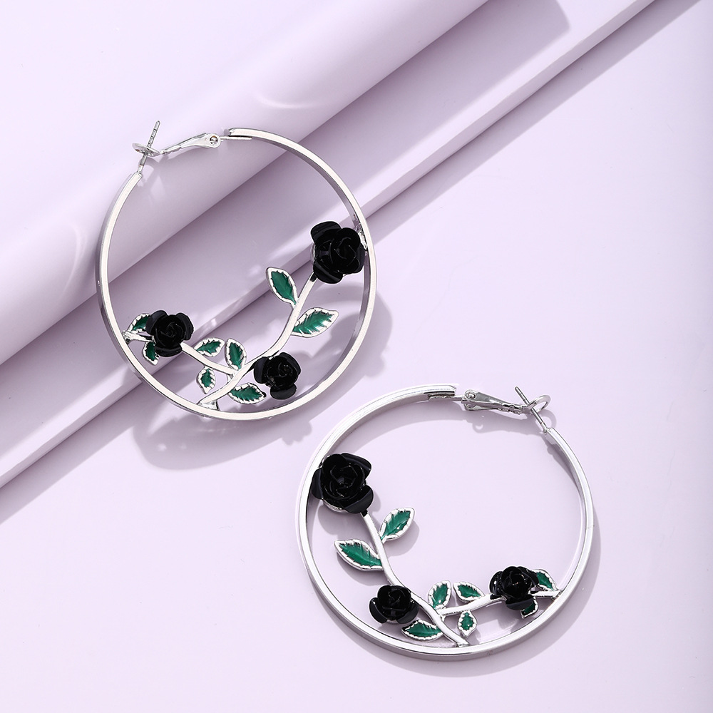 Flower Retro Alloy No Inlaid Plating Earrings display picture 7