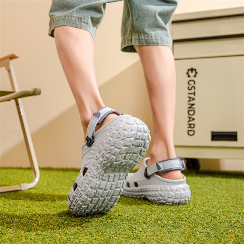 2025 nuevos zapatos con agujeros de neumáticos de suela súper gruesa para mujer, deportes de altura, uso externo, resistente al desgaste, pisando la mierda, sandalias Baotou al aire libre