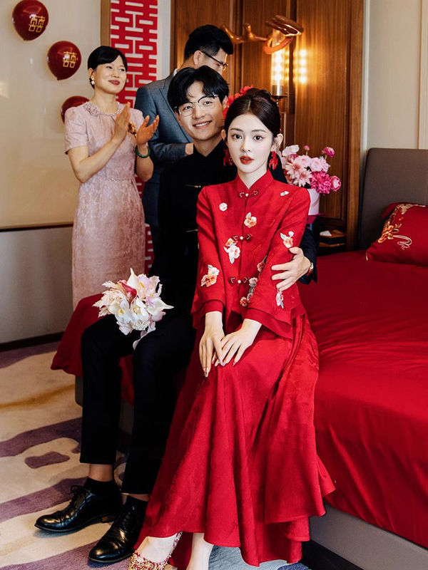新中式敬酒服新娘2025新款结婚订婚红色礼服裙女出阁改良旗袍套装|undefined