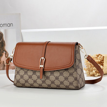 外贸直播女包2024新款时尚大容量包包中年妈妈包百搭单肩斜挎包