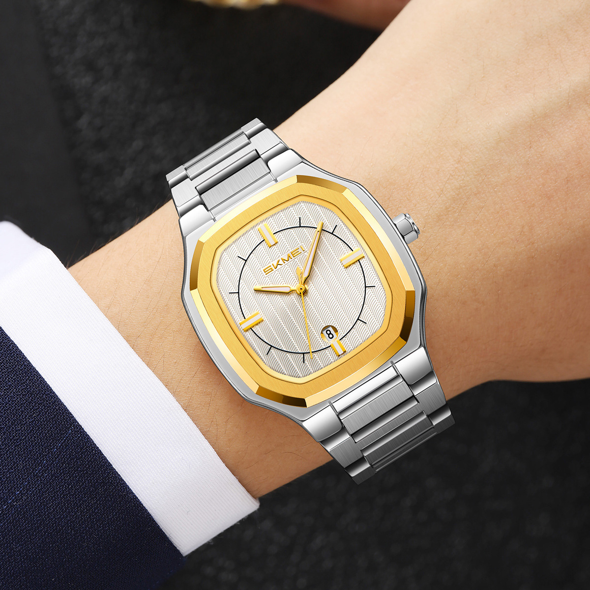 Momento de acero inoxidable oro octogonal reloj de cuarzo calendario impermeable hombre reloj de negocios fábrica de comercio exterior